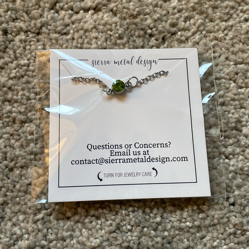 NWT Sierra Metal Design Necklace